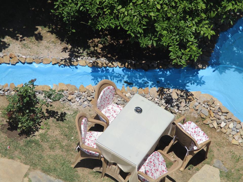 Mandarin Beach Otel Гумульдур Экстерьер фото
