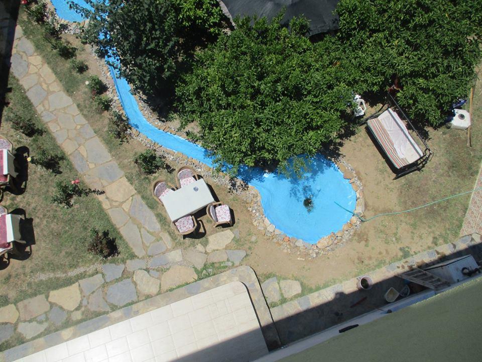 Mandarin Beach Otel Гумульдур Экстерьер фото